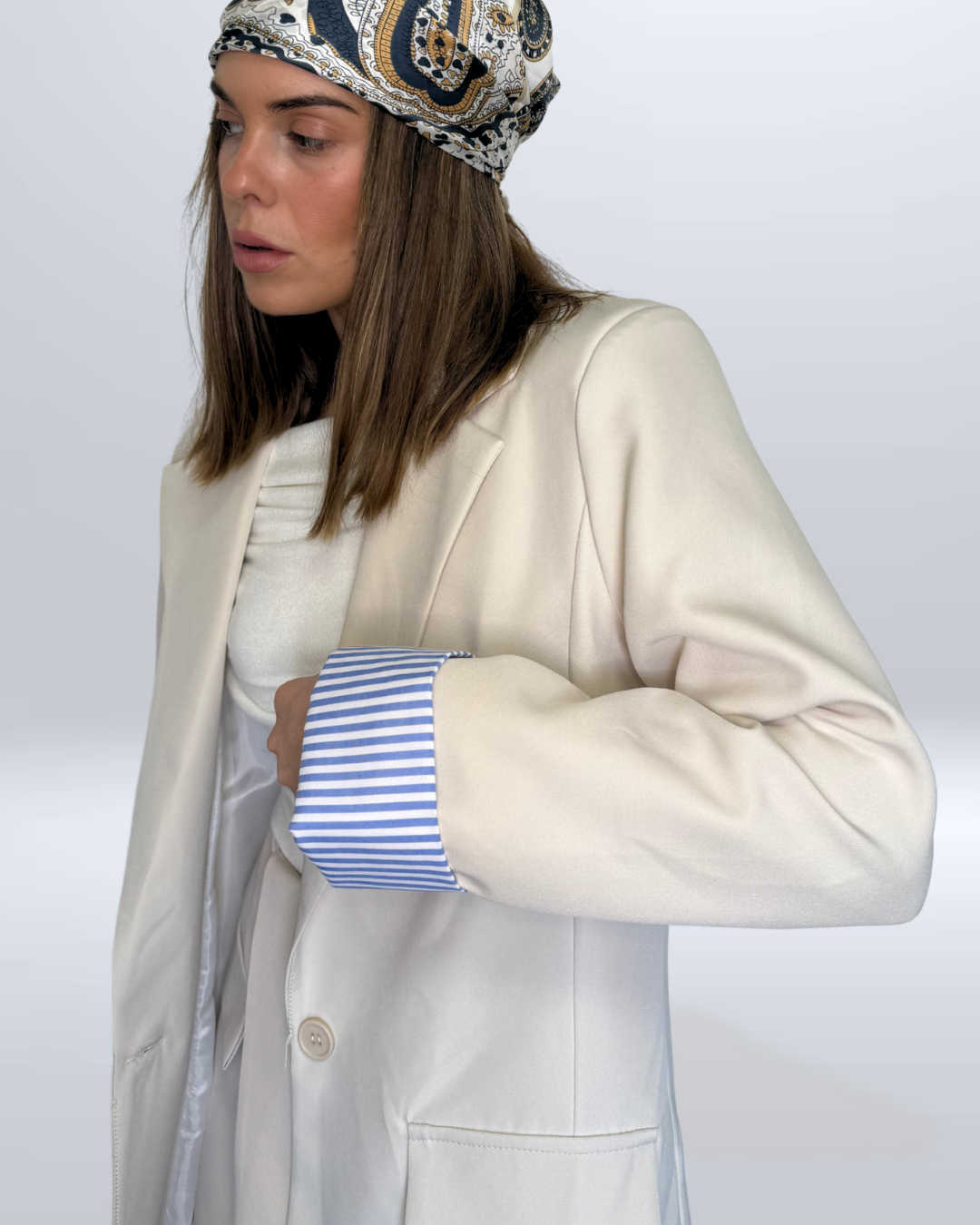 BLAZER PUÑO CAMI. BEIGE